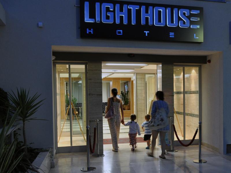 Hotel Lighthouse Ίγκαλο Εξωτερικό φωτογραφία