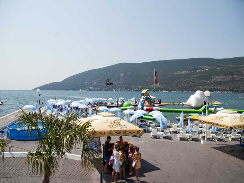 Hotel Lighthouse Ίγκαλο Εξωτερικό φωτογραφία